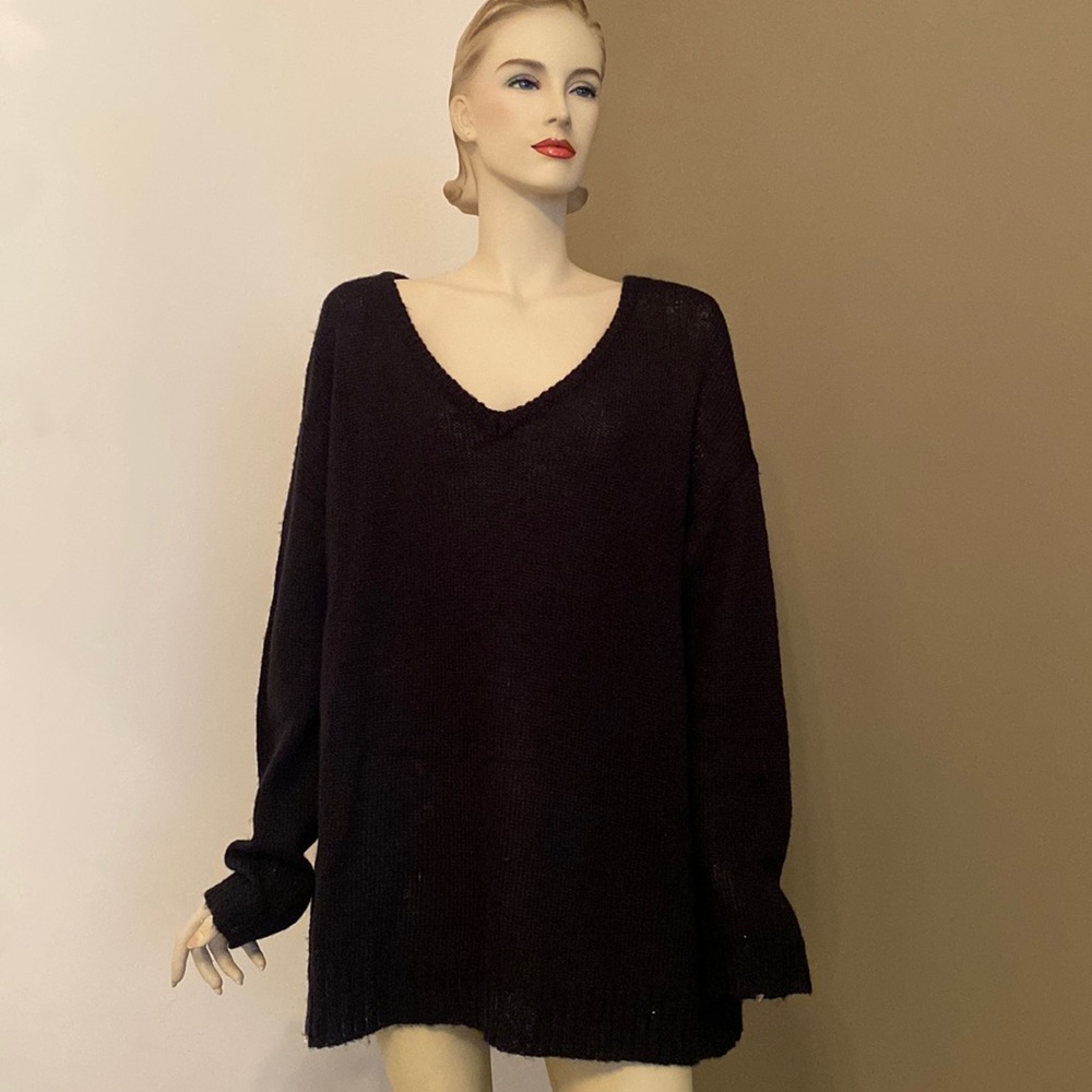 Black JustFab Sweater
